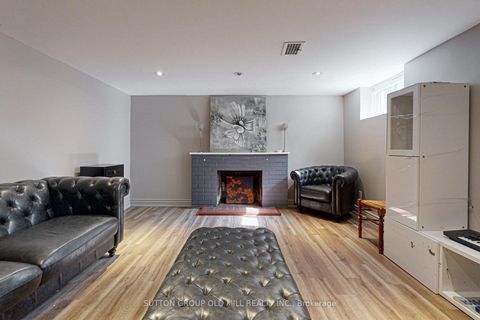 Photo 30 at 2 Bywood Drive, Rosethorn, Toronto
