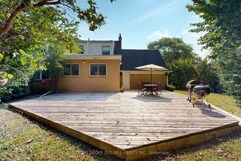 Photo 34 at 2 Bywood Drive, Rosethorn, Toronto