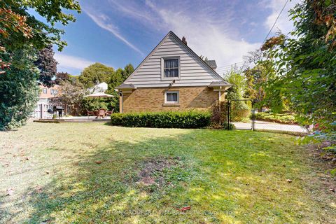 Photo 35 at 2 Bywood Drive, Rosethorn, Toronto