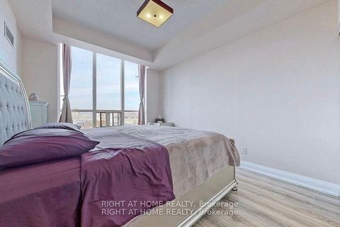 Photo 12 at 817 - 350 Red Maple Road, Langstaff, Richmond Hill