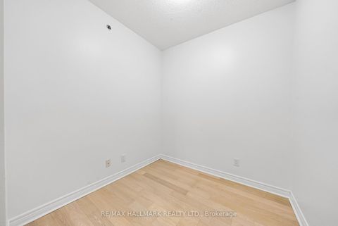 Photo 11 at 602 - 2756 Old Leslie Street, Bayview Village, Toronto