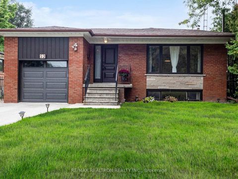 Photo 2 at 52 Wynn Road, Willowdale West, Toronto