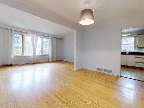 Photo 4 at 52 Wynn Road, Willowdale West, Toronto