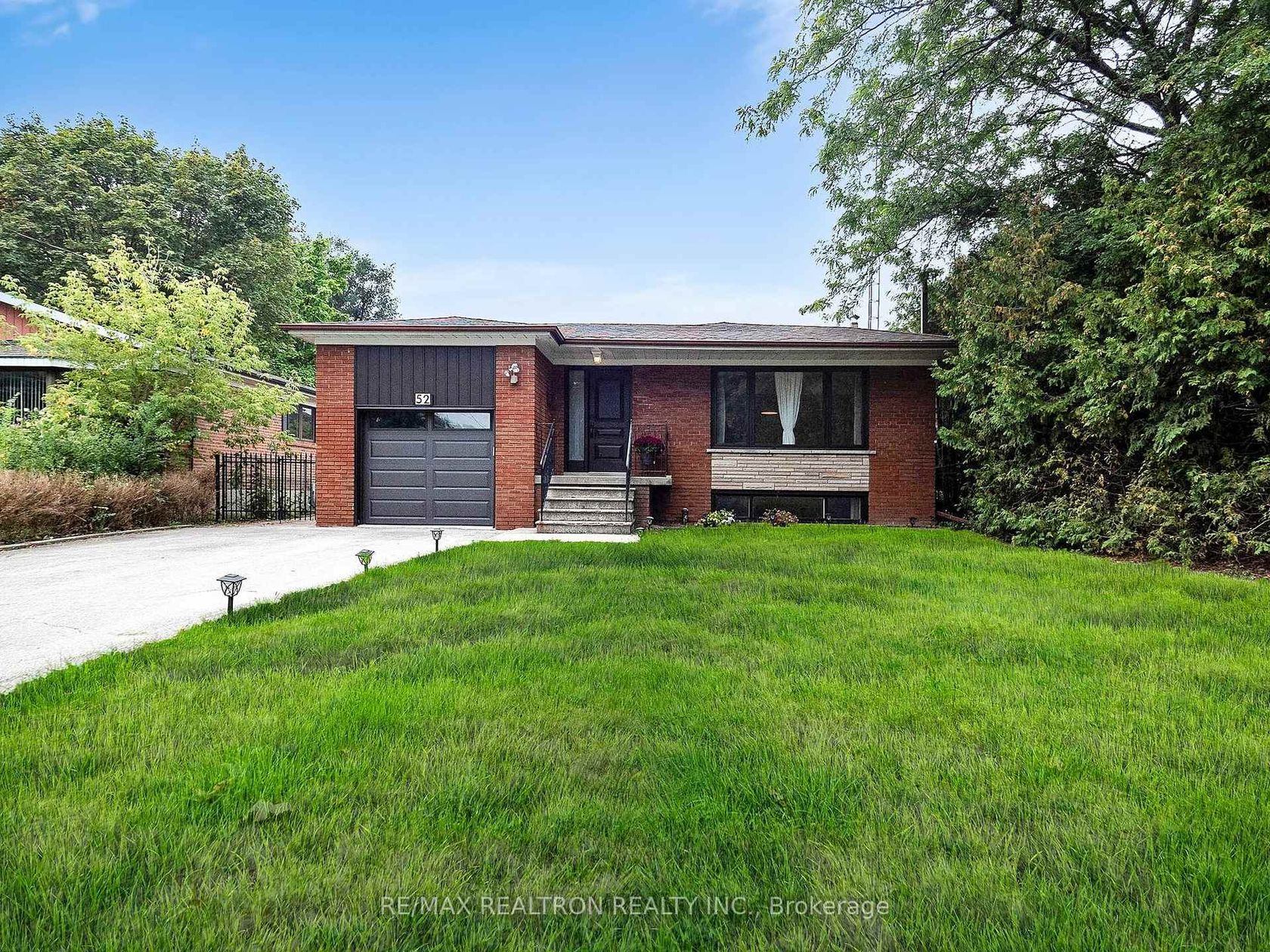 52 Wynn Road, Willowdale West, Toronto 