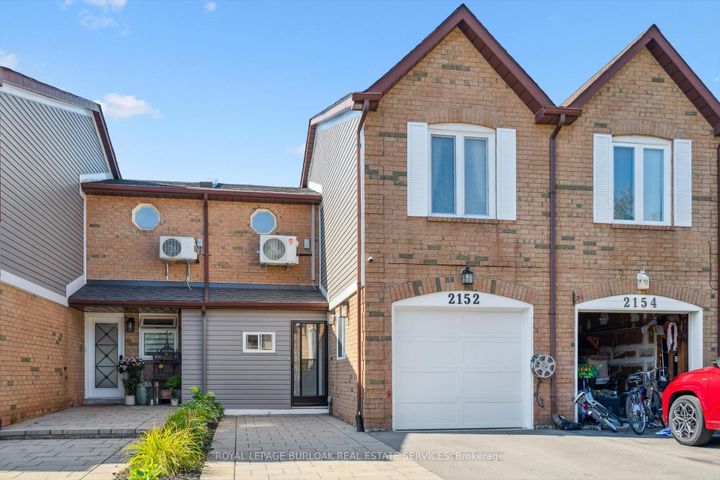 Photo 2 at 2152 Pelee Boulevard, RO River Oaks, Oakville