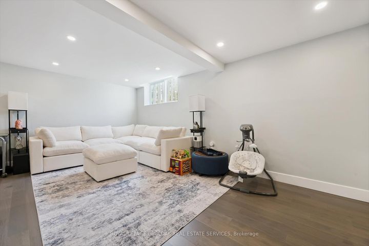 Photo 29 at 2152 Pelee Boulevard, RO River Oaks, Oakville