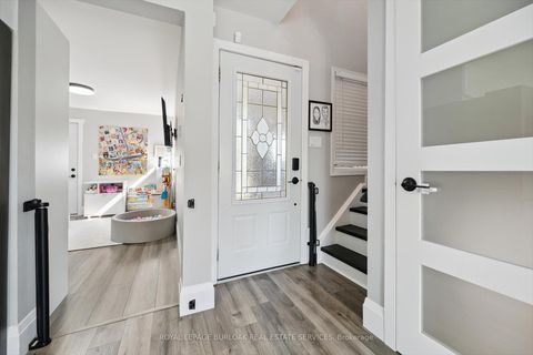 Photo 5 at 2152 Pelee Boulevard, RO River Oaks, Oakville