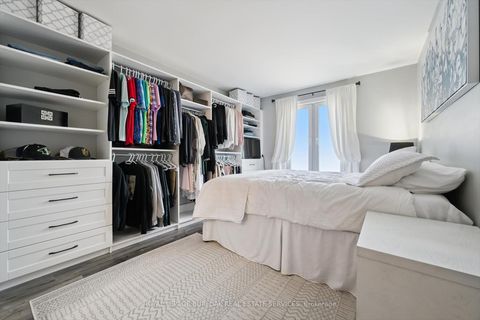 Photo 18 at 2152 Pelee Boulevard, RO River Oaks, Oakville