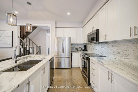 Photo 9 at 63 Duncombe Lane, South Richvale, Richmond Hill