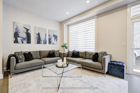 Photo 13 at 63 Duncombe Lane, South Richvale, Richmond Hill