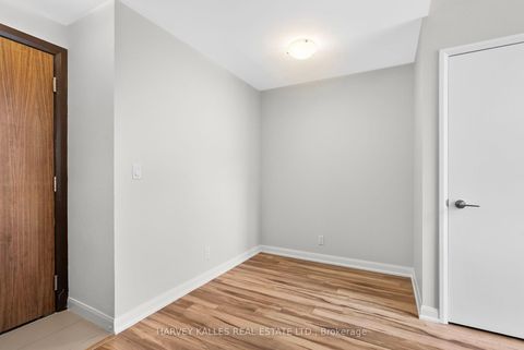 Photo 4 at L204 - 150 Homewood Avenue, South St. James Town, Toronto