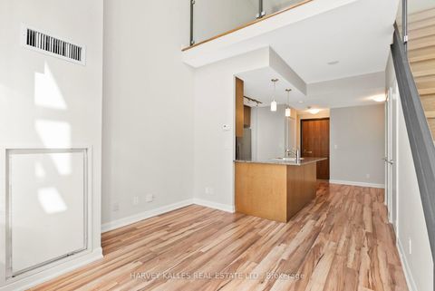 Photo 16 at L204 - 150 Homewood Avenue, South St. James Town, Toronto