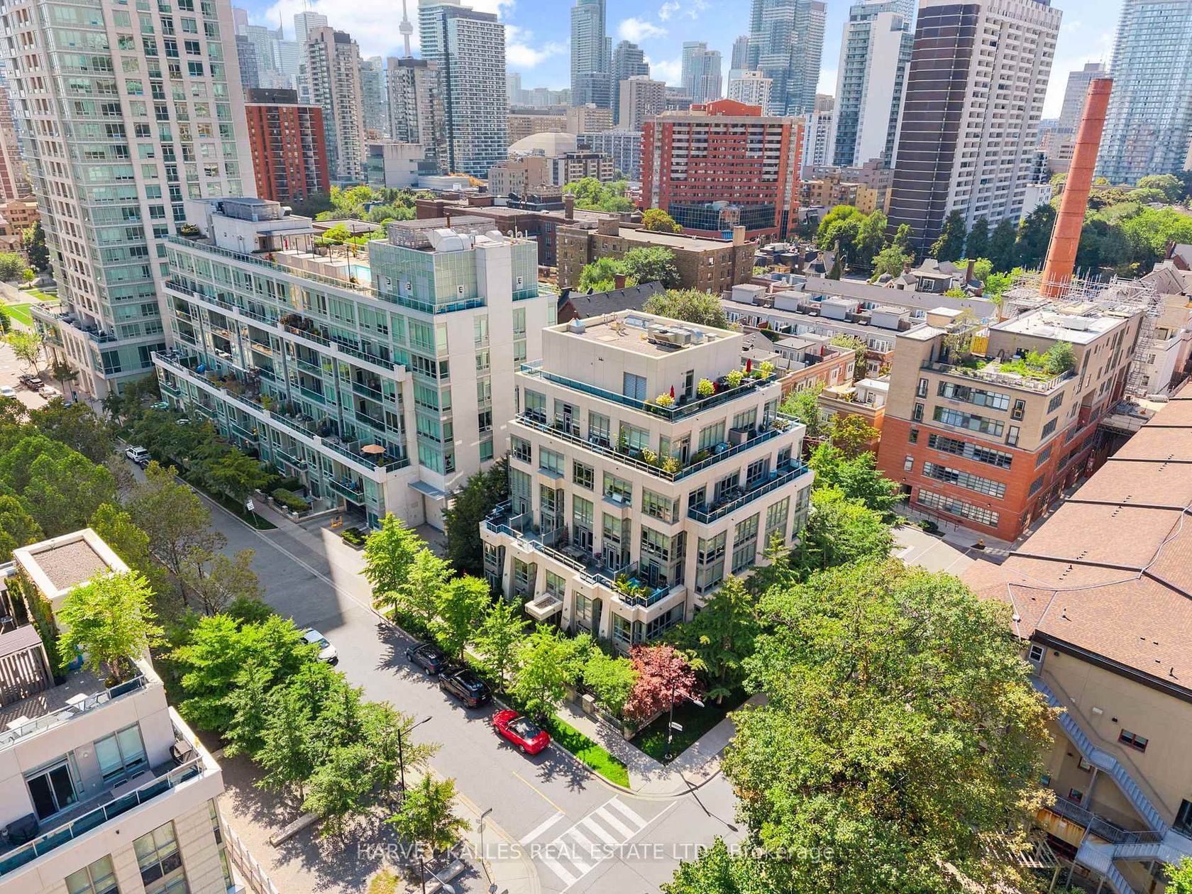 L204 - 150 Homewood Avenue, South St. James Town, Toronto 