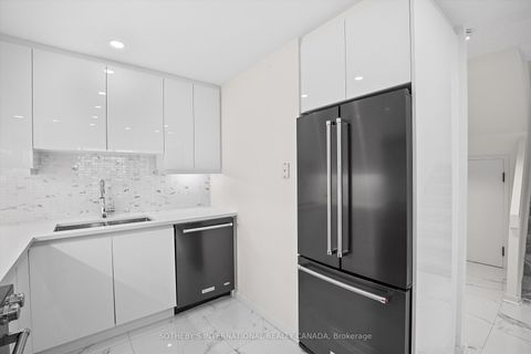 Photo 4 at 408 - 55A Avenue Road, Annex, Toronto