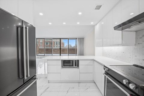 Photo 6 at 408 - 55A Avenue Road, Annex, Toronto