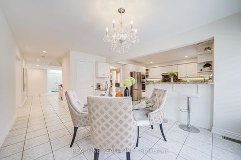Photo 11 at 27 Binscarth Crescent, Uplands, Vaughan