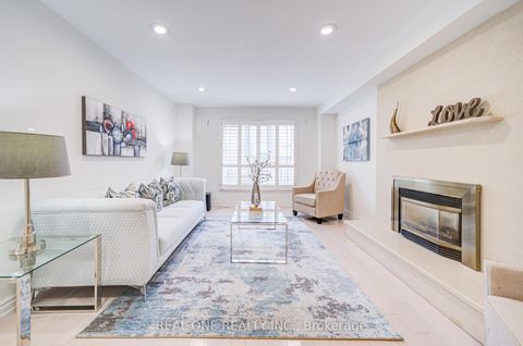 Photo 16 at 27 Binscarth Crescent, Uplands, Vaughan