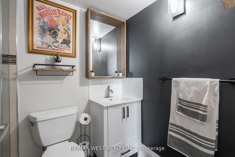 Photo 17 at 1603 - 61 Richview Road, Humber Heights, Toronto