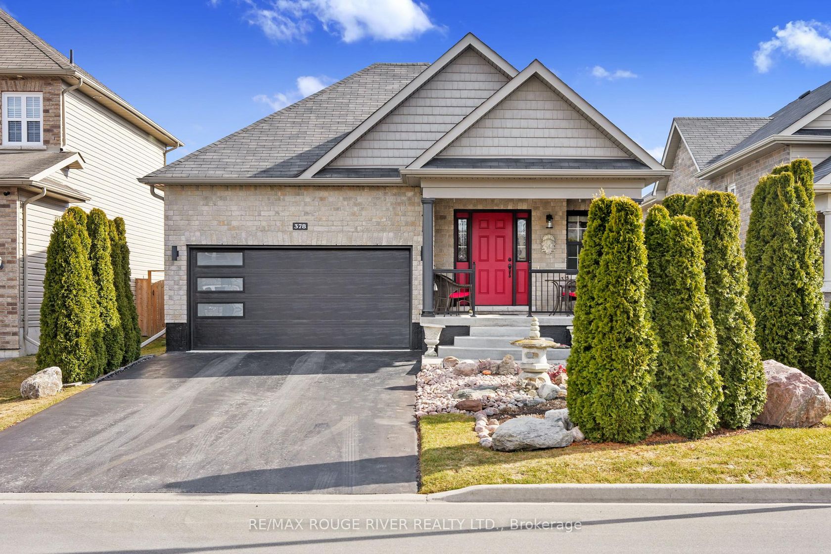 378 Lonsberry Drive, Cobourg 
