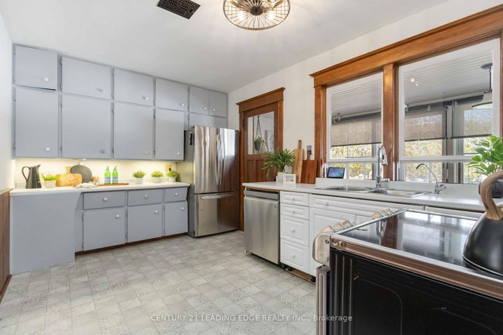 Photo 11 at 1742 Lane Street, Rural Pickering, Pickering