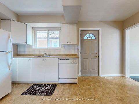 Photo 3 at 10 Cunard Street, Eglinton East, Toronto