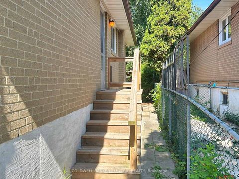 Photo 19 at 10 Cunard Street, Eglinton East, Toronto