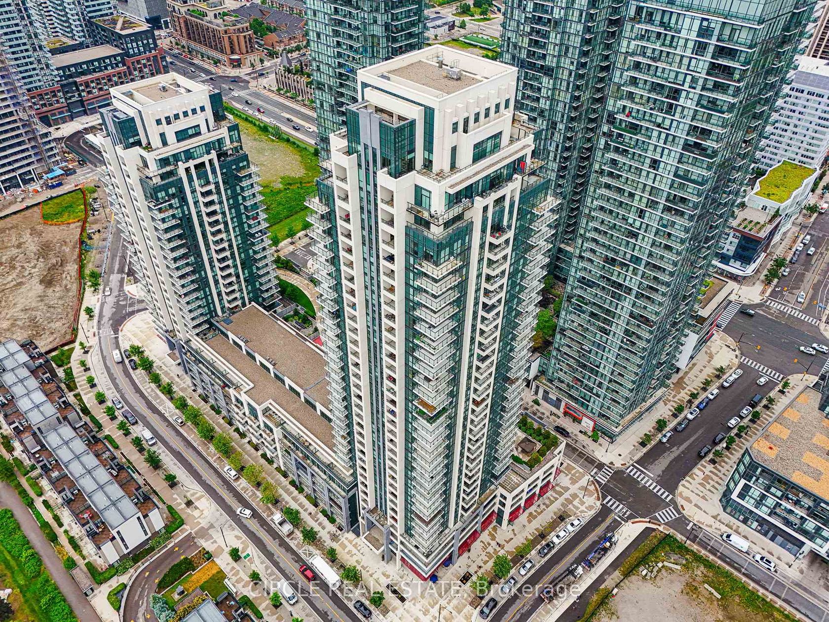 LPH 04 - 4055 Parkside Village Drive, City Centre, Mississauga 