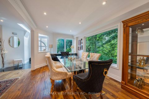 Photo 8 at 62 Briardale Place, Aurora Highlands, Aurora