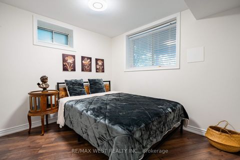 Photo 40 at 62 Briardale Place, Aurora Highlands, Aurora