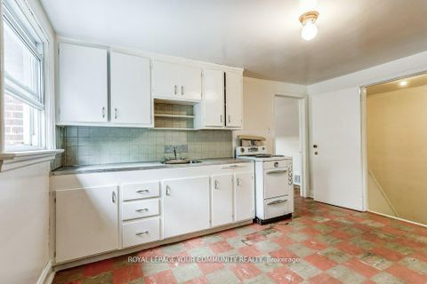 Photo 18 at 109 Glencrest Boulevard, Parkview, Toronto