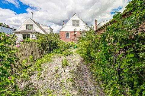 Photo 33 at 109 Glencrest Boulevard, Parkview, Toronto
