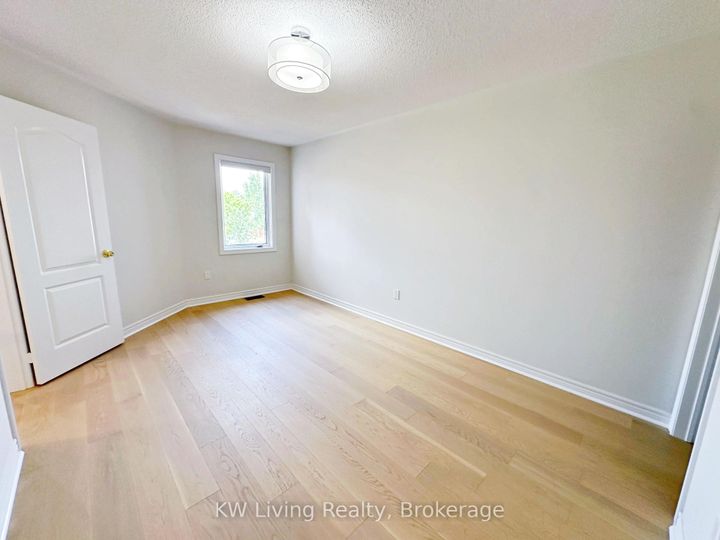 Photo 21 at 43 Bayswater Avenue, Oak Ridges Lake Wilcox, Richmond Hill