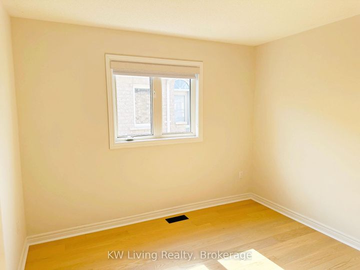 Photo 23 at 43 Bayswater Avenue, Oak Ridges Lake Wilcox, Richmond Hill