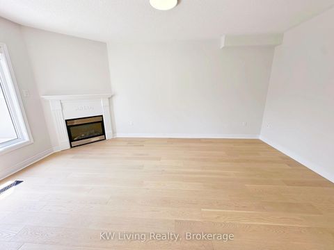 Photo 10 at 43 Bayswater Avenue, Oak Ridges Lake Wilcox, Richmond Hill