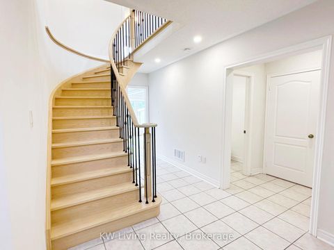 Photo 14 at 43 Bayswater Avenue, Oak Ridges Lake Wilcox, Richmond Hill