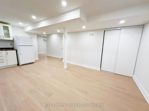 Photo 26 at 43 Bayswater Avenue, Oak Ridges Lake Wilcox, Richmond Hill