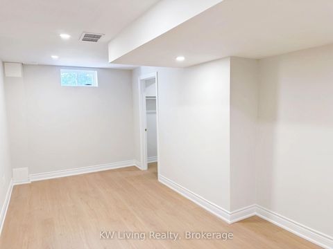 Photo 27 at 43 Bayswater Avenue, Oak Ridges Lake Wilcox, Richmond Hill