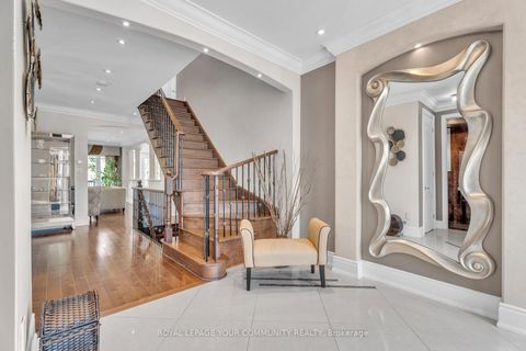 Photo 5 at 35 VANDERVOORT Drive, Jefferson, Richmond Hill