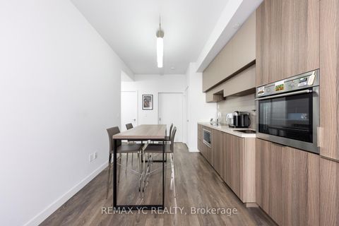 Photo 3 at 4801 - 8 Eglinton Avenue E, Mount Pleasant West, Toronto