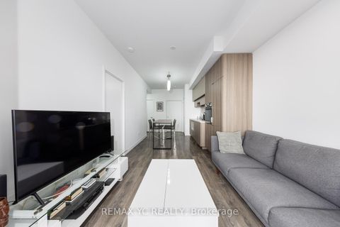 Photo 6 at 4801 - 8 Eglinton Avenue E, Mount Pleasant West, Toronto