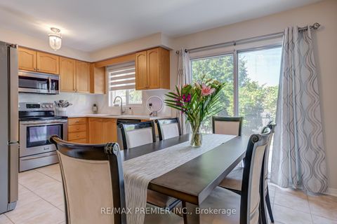 Photo 16 at 89 Ronan Crescent, Sonoma Heights, Vaughan
