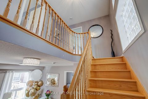 Photo 22 at 89 Ronan Crescent, Sonoma Heights, Vaughan