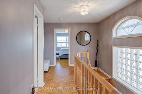 Photo 33 at 89 Ronan Crescent, Sonoma Heights, Vaughan