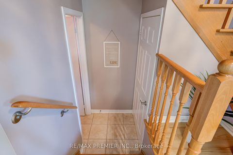 Photo 36 at 89 Ronan Crescent, Sonoma Heights, Vaughan