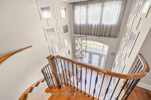 Photo 20 at 76 Orleans Circle, Vellore Village, Vaughan