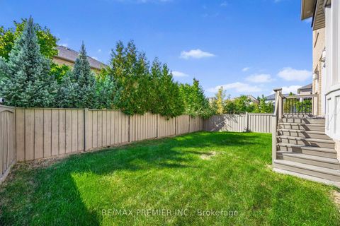 Photo 42 at 76 Orleans Circle, Vellore Village, Vaughan