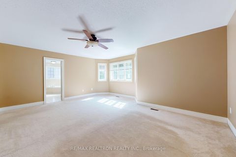 Photo 18 at 363 Maria Antonia Road, Vellore Village, Vaughan