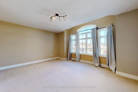 Photo 21 at 363 Maria Antonia Road, Vellore Village, Vaughan