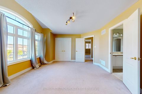 Photo 22 at 363 Maria Antonia Road, Vellore Village, Vaughan