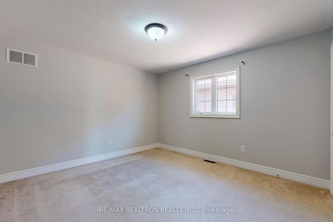 Photo 25 at 363 Maria Antonia Road, Vellore Village, Vaughan